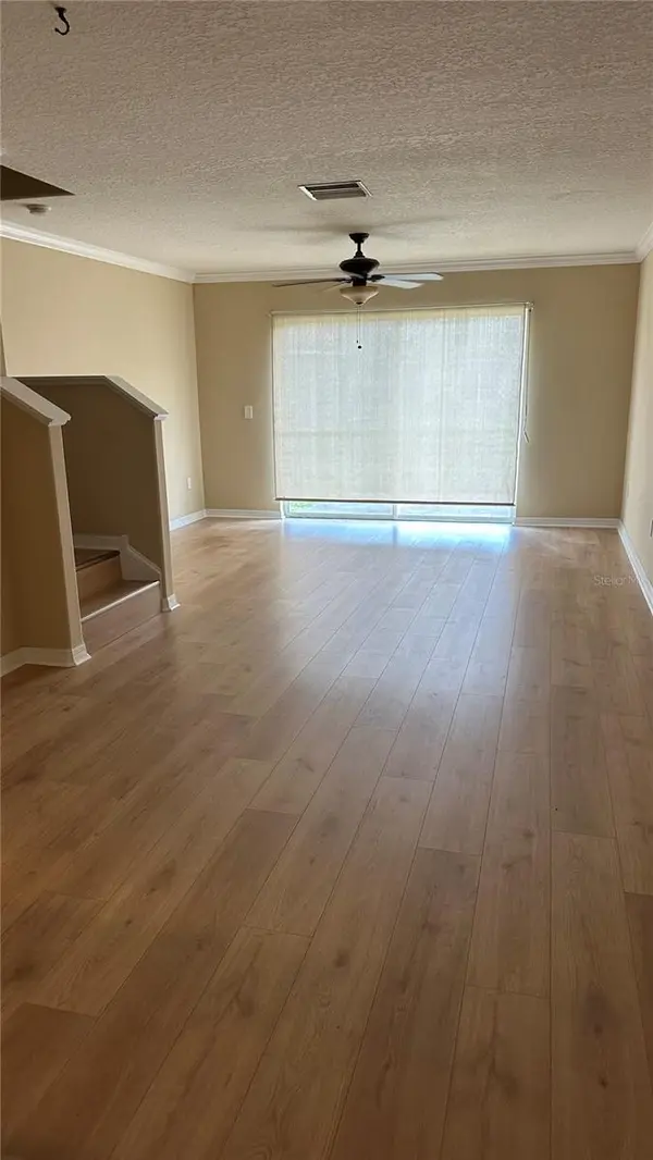 6918 HAWTHORNE TRACE LN, Riverview, FL 33578