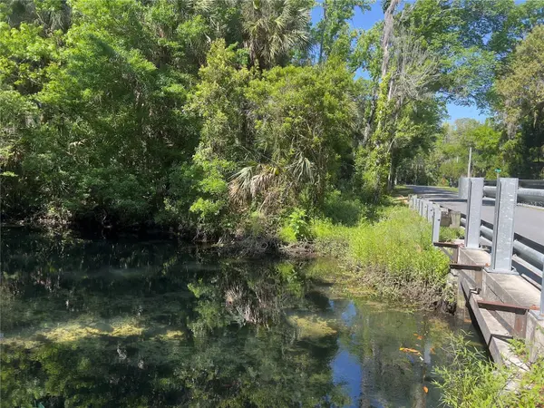 450 NW CRYSTAL ST, Crystal River, FL 34428