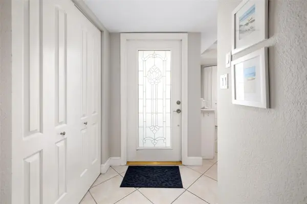 1770 BENJAMIN FRANKLIN DR #203, Sarasota, FL 34236