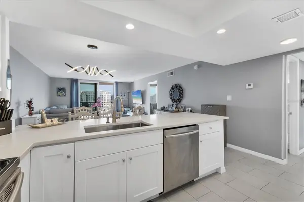 101 S GULFSTREAM AVE #15E, Sarasota, FL 34236