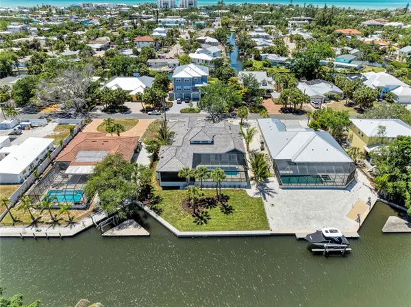 5103 WINDWARD AVE, Sarasota, FL 34242