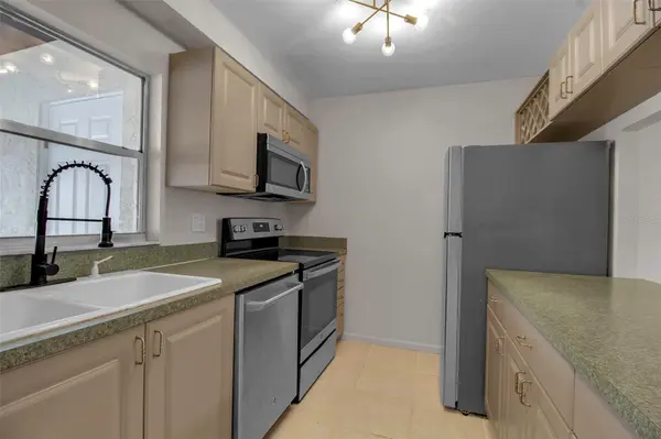 3212 RAMBLEWOOD DR N #3212, Sarasota, FL 34237