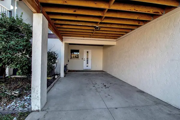 3212 RAMBLEWOOD DR N #3212, Sarasota, FL 34237