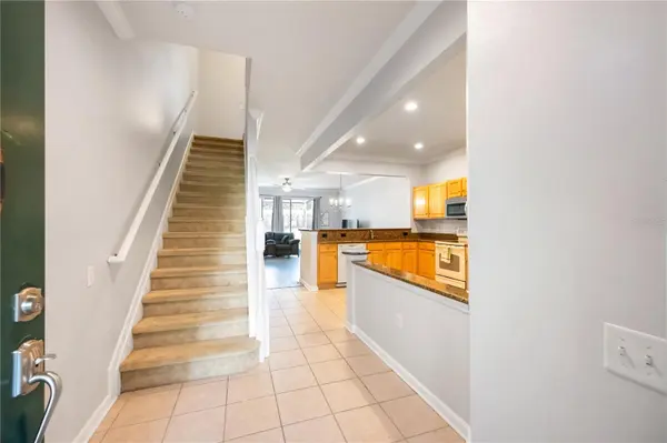 7180 83RD DR E #6-5, Bradenton, FL 34201