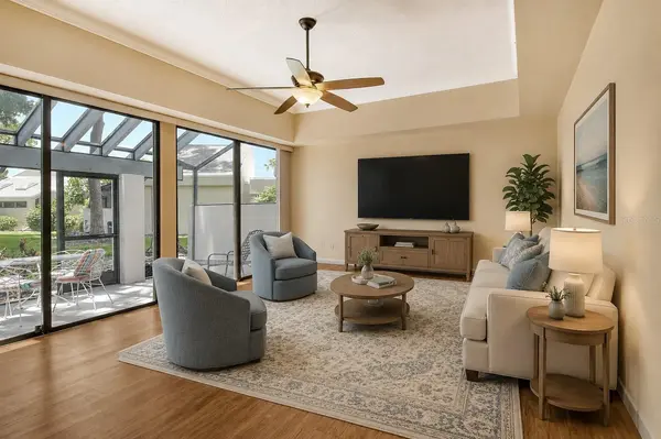 2517 GLEBE FARM CLOSE #H-2, Sarasota, FL 34235