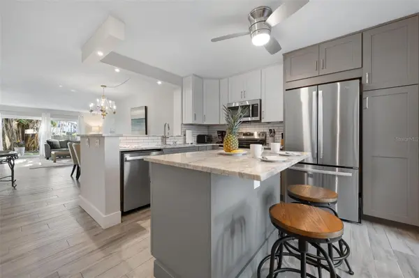 5260 GULF OF MEXICO DR #403, Longboat Key, FL 34228