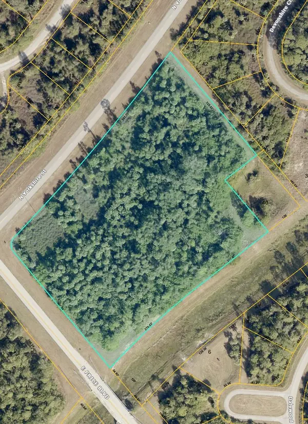 N YORKSHIRE ST, North Port, FL 34288