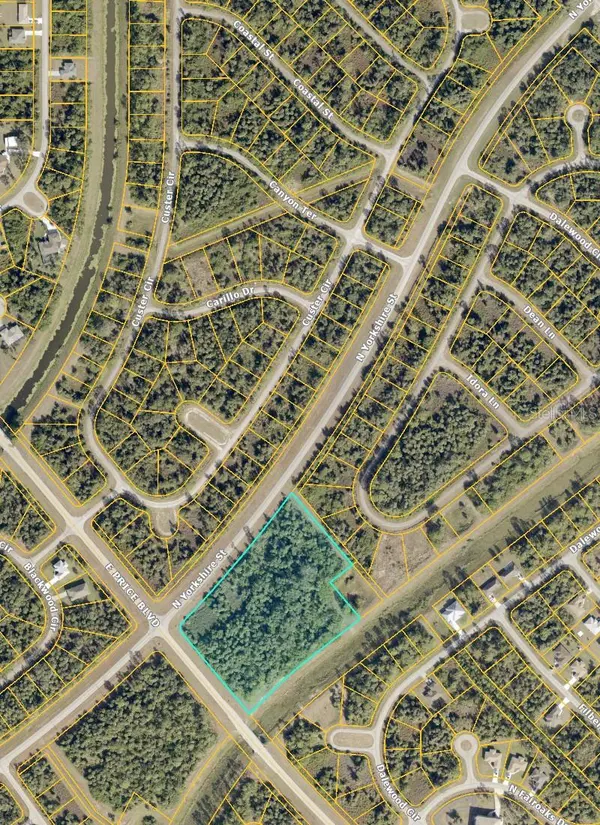 N YORKSHIRE ST, North Port, FL 34288