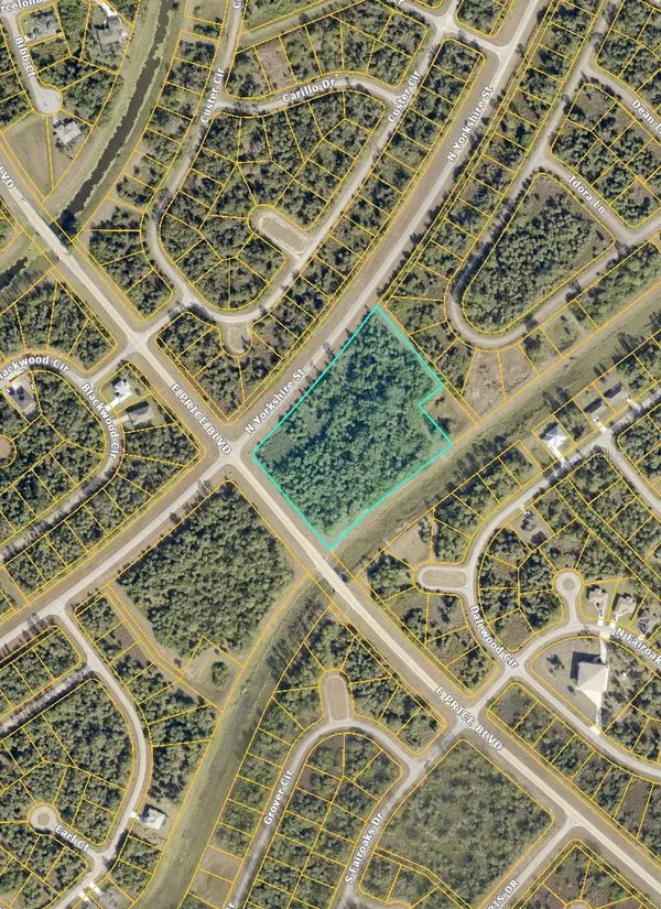 N YORKSHIRE ST, North Port, FL 34288