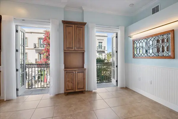 445 N ORANGE AVE #210, Sarasota, FL 34236