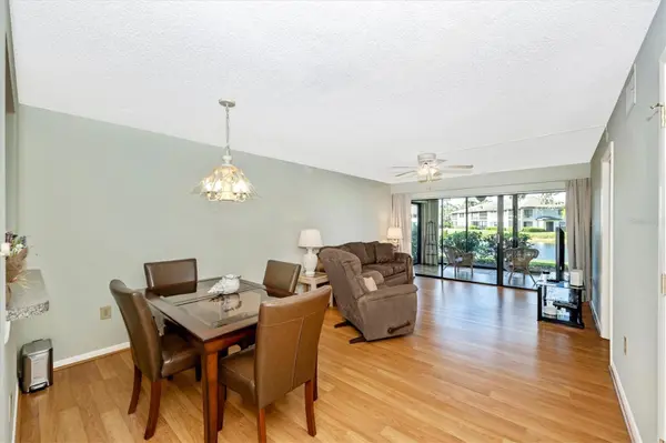 5219 LAKE VILLAGE DR #21, Sarasota, FL 34235