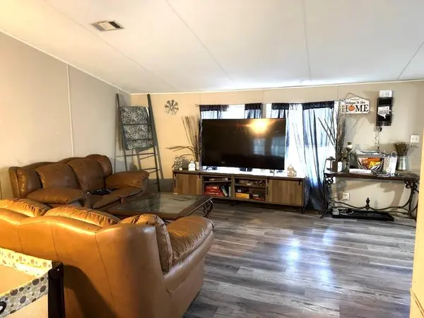 4126 W BELLA VISTA ST, Lakeland, FL 33810