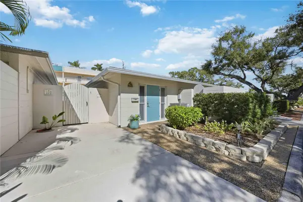 6005 MIDNIGHT PASS RD #N4, Sarasota, FL 34242