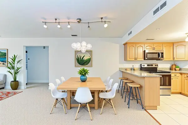 3411 CLARK RD #212, Sarasota, FL 34231