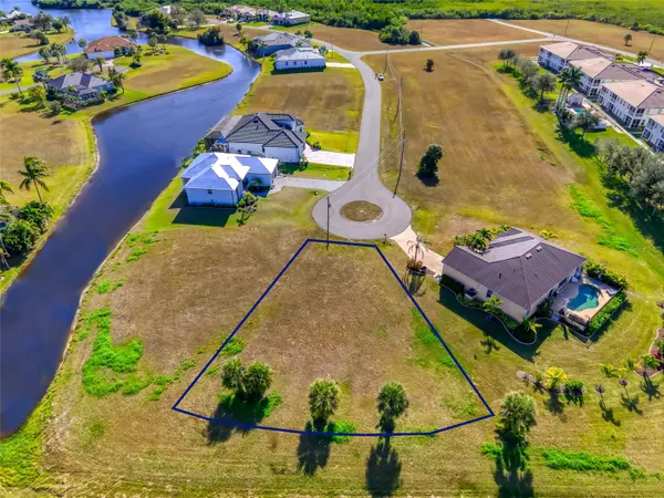 17262 COMINGO LN, Punta Gorda, FL 33955