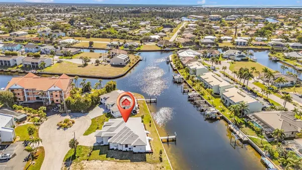 1323 WESLEY DR #112, Punta Gorda, FL 33950