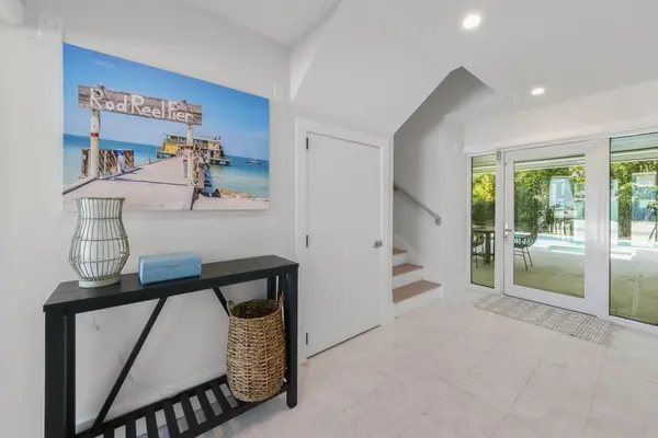 870 N SHORE DR, Anna Maria, FL 34216
