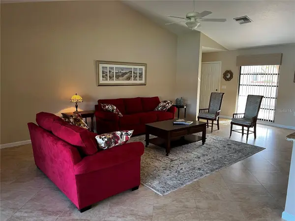 5581 GOLF POINTE DR, Sarasota, FL 34243