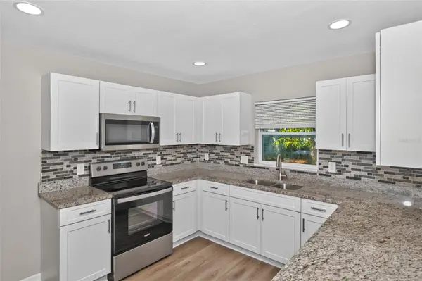 5131 ARAGON WAY S, St Petersburg, FL 33705