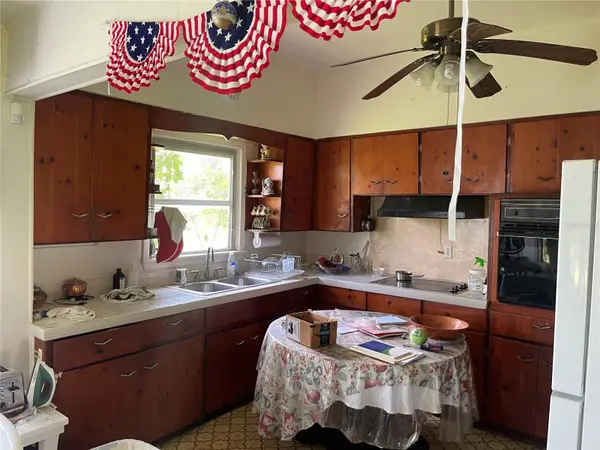 809 W PIPKIN RD, Lakeland, FL 33813