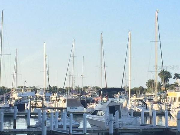 801 ISLAMORADA BLVD #25B, Punta Gorda, FL 33955
