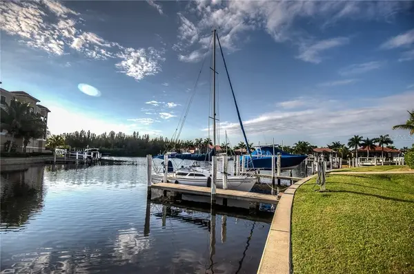 3334 PURPLE MARTIN DR #212, Punta Gorda, FL 33950