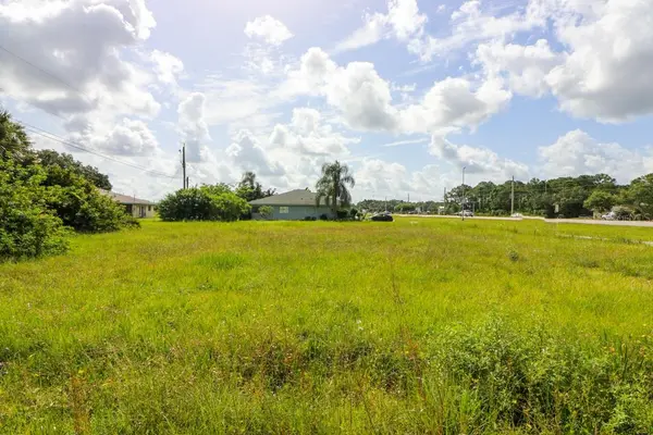 12000 S TAMIAMI LOT 17 &18 TRL #Front, North Port, FL 34287