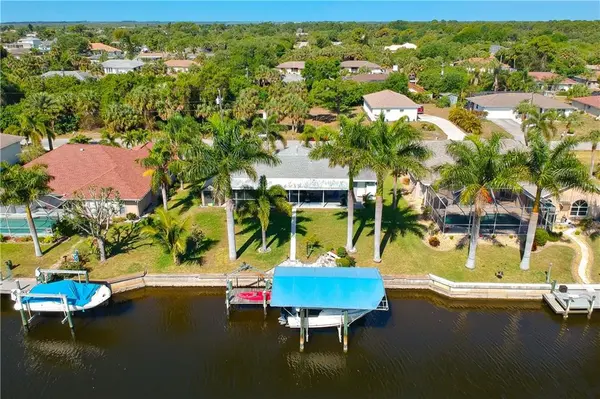 18289 WOLBRETTE CIR, Port Charlotte, FL 33948