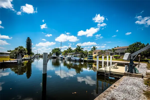129 COUSLEY DR SE, Port Charlotte, FL 33952