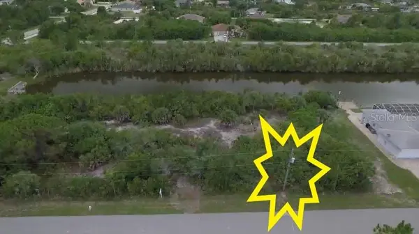 15536 & 15544 HENNIPEN CIR, Port Charlotte, FL 33981