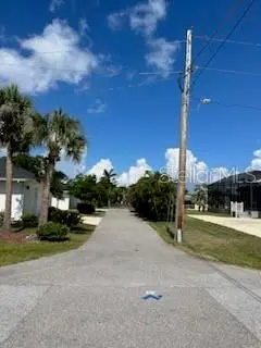 310 W HENRY ST, Punta Gorda, FL 33950