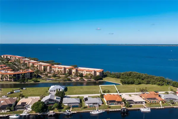 65 COLONY POINT DR, Punta Gorda, FL 33950
