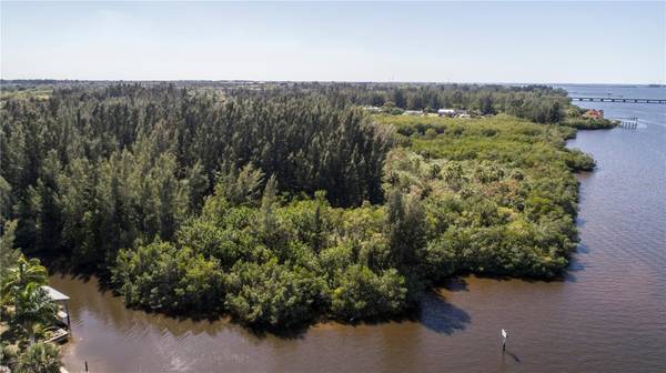 418 PEACE ISLAND DR, Punta Gorda, FL 33950