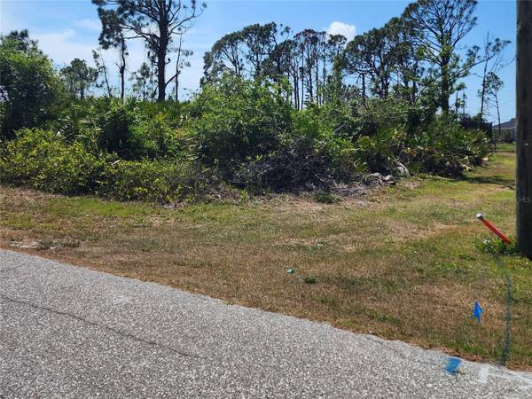 12282 APPLEBERG CIR, Port Charlotte, FL 33981