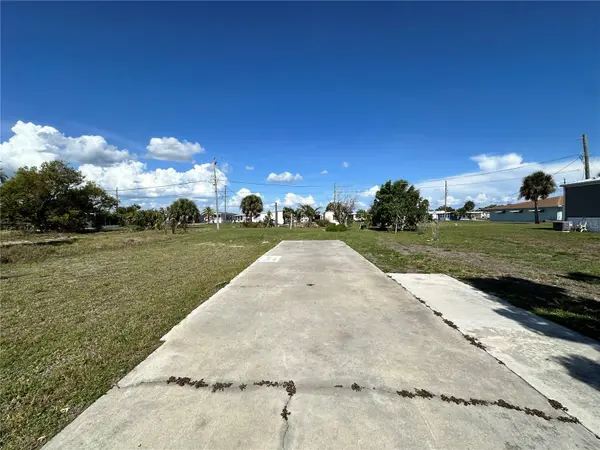1427 SEAGULL DR, Englewood, FL 34224