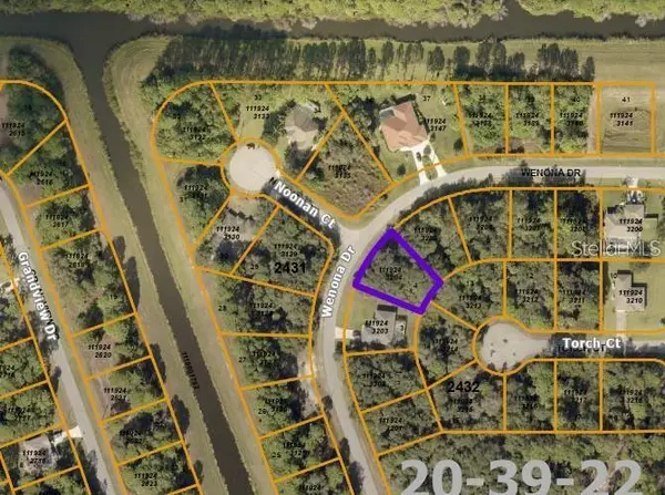 WENONA DR, North Port, FL 34288
