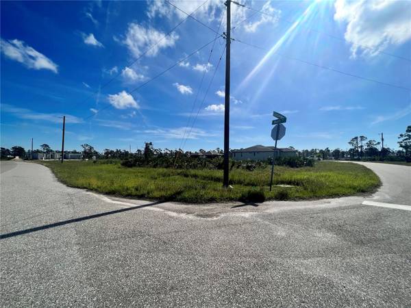 37 MAST DR, Placida, FL 33946