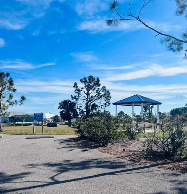 9406 IMPALA CIR, Port Charlotte, FL 33981