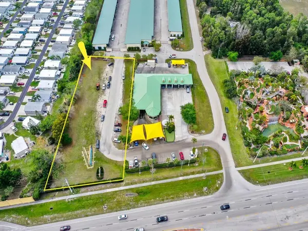 S TAMIAMI TRL, Bonita Springs, FL 34134