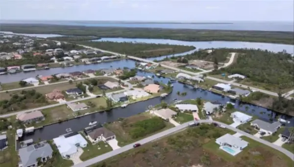 15442 MCCOMB CIR, Port Charlotte, FL 33981