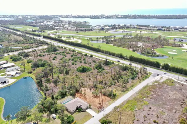 8905 BANTRY BAY, Englewood, FL 34224
