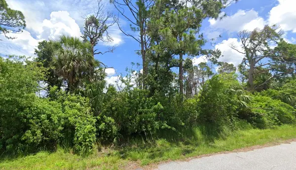 3116 MONTGOMERY DR, Port Charlotte, FL 33981
