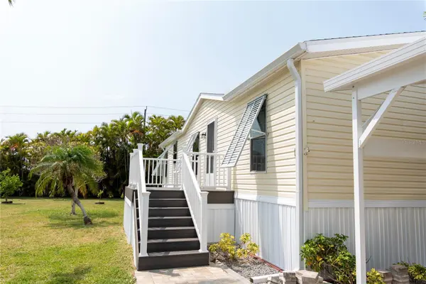23 HOLLAND DR, Punta Gorda, FL 33950