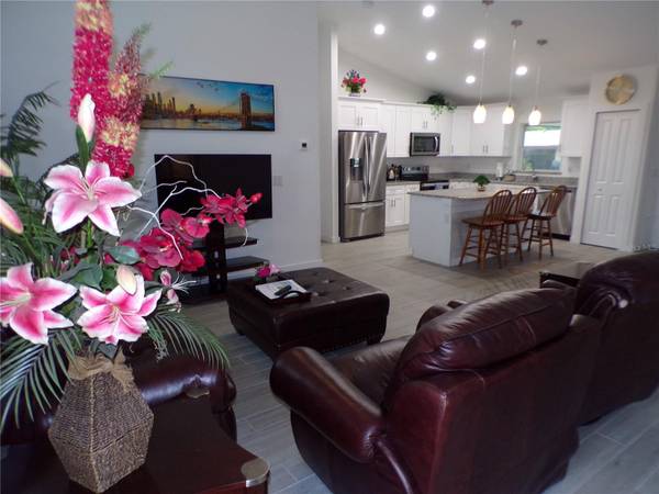 326 MILLPORT ST NW, Port Charlotte, FL 33948