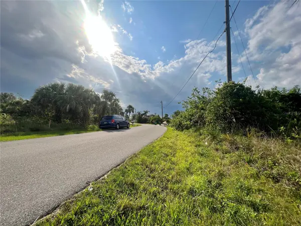 27430 SAN MARCO DR, Punta Gorda, FL 33983