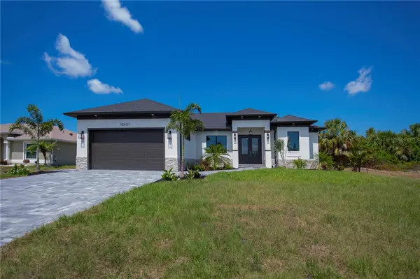 11 PINEHURST CT, Rotonda West, FL 33947