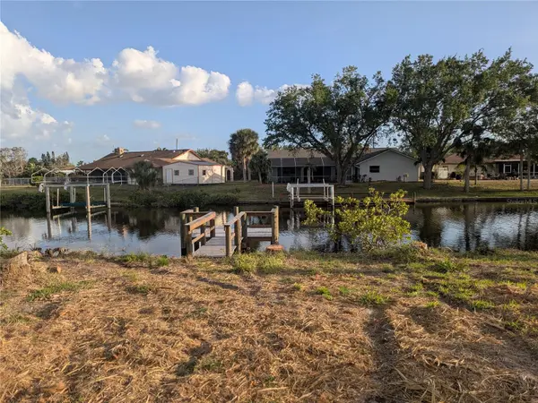 18641 KLINGLER CIR, Port Charlotte, FL 33948