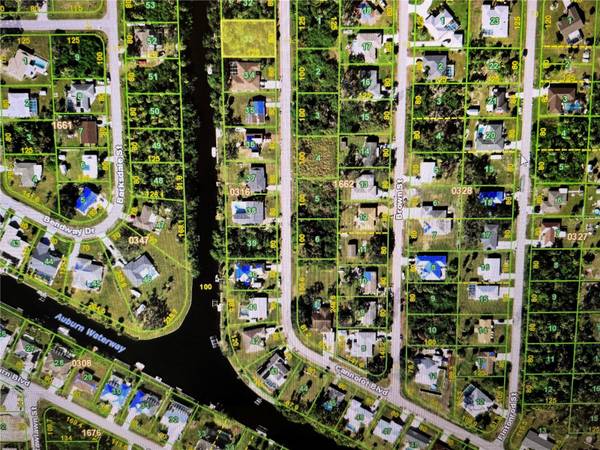 2267 CANNOLOT BLVD, Port Charlotte, FL 33948