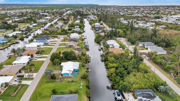 3410, 3402, 3420 COLONY CT, Punta Gorda, FL 33950