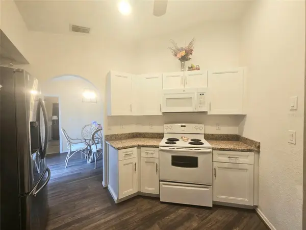 1011 TROPICAL AVE NW, Port Charlotte, FL 33948